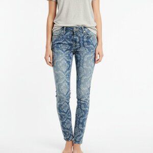 Grace in LA Skinny Jeans Women’s 27 Medium Wash Blue Paisley Y2K Embellished